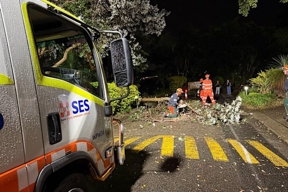 SES crews responding to storm damage on the Northern Beaches on Thursday, March 26, 2026.
