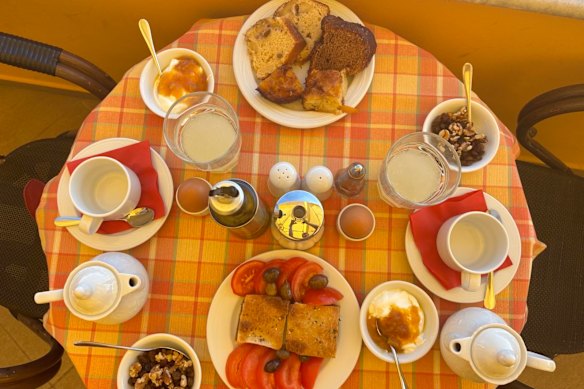 The breakfast selection.
