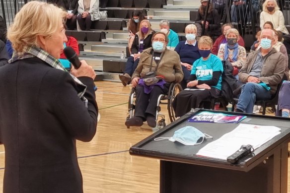 Penny Ackery addresses her supporters in Goulburn on Saturday.