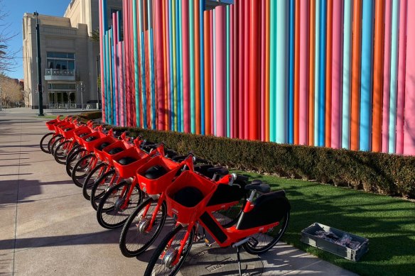 Uber Jump is an on-demand dockless e-bike sharing service launching in Australia this year.