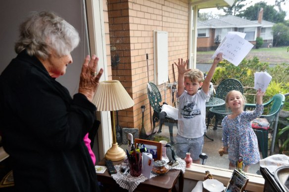 Willow and Leo are writing letters to their "pandemic penpal", Maureen.