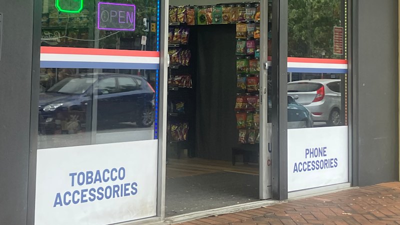 Firebombings no deterrent as Perth tobacco shops keep selling illicit cigarettes