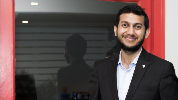 Ritesh Agarwal Ritesh Agarwal got the idea for Oyo while travelling India on a shoestring budget and lodging at some questionable guest houses.
