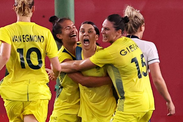 Sam Kerr celebrates a goal.