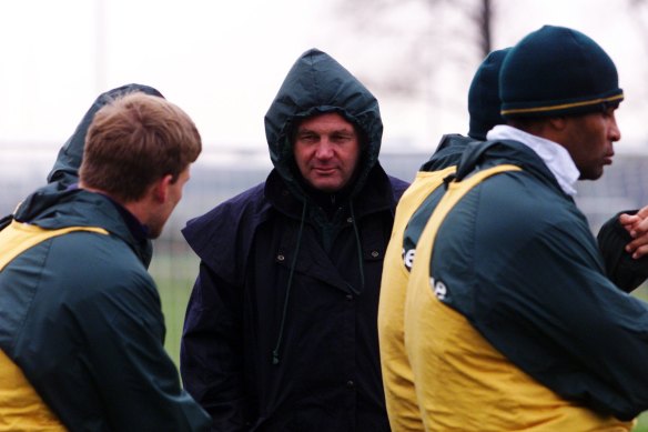 Rod MacQueen talking with Tom Bowman  (left) during scrum training at Cardiff.