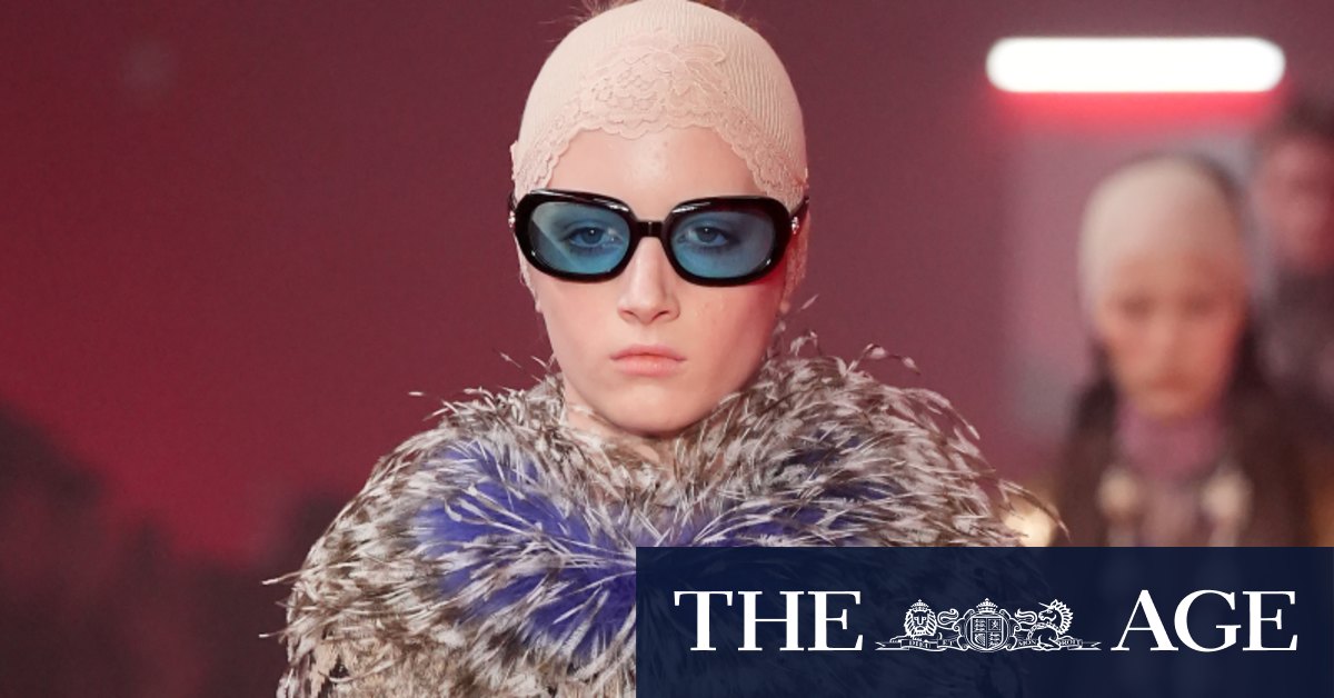 Naomi Watts’ lookalike daughter makes runway modelling debut