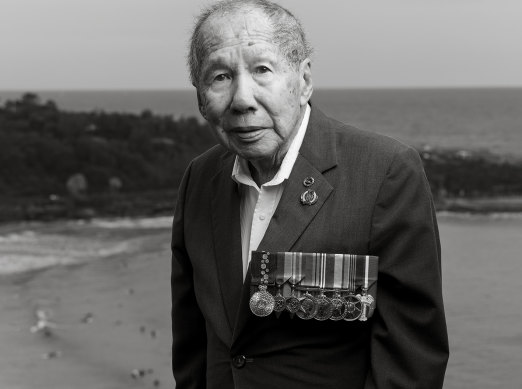 Portrait of veteran Gilbert Jan.