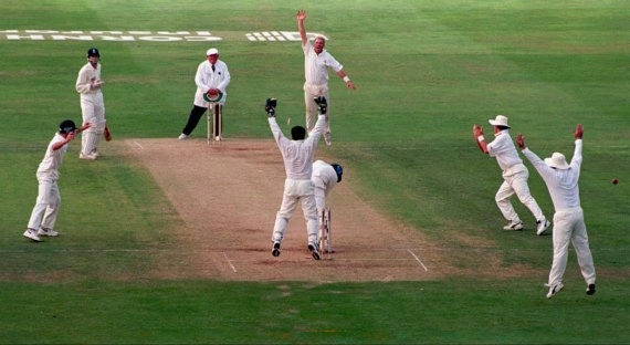 From the Archives, 1997: Healy, Warne shut the gate on fightback