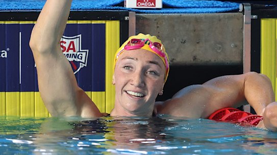 Lani Pallister celebrates her 800m freestyle win over Katie Ledecky.