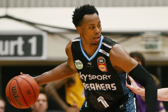 Scotty Hopson has transferred from the Breakers to Melbourne United for this season. 