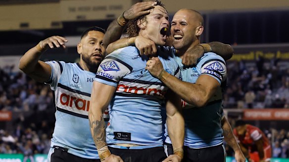 Could this year be different for Nicho Hynes and the Sharks?