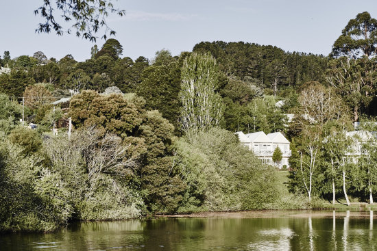 Lake House has set the standard for destination dining over the last 40 years.