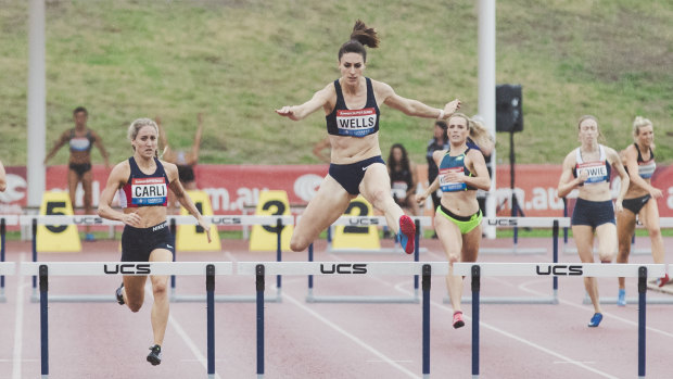Lauren Wells is chasing a record-extending 12th national title in the 400 metres hurdles. 