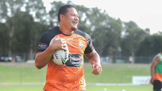 Former Canberra Raiders centre Joey Leilua in his first training session with the Wests Tigers. 