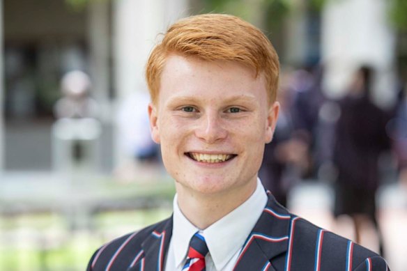 O capitão da escola Brighton Grammar, Charlie Sabin, foi nomeado turma de 2025 dux.