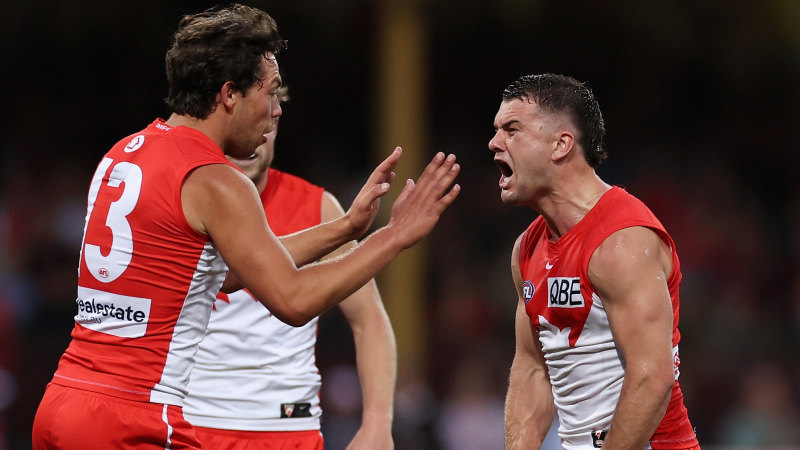 Swans break Giants’ September shackles to charge into preliminary final