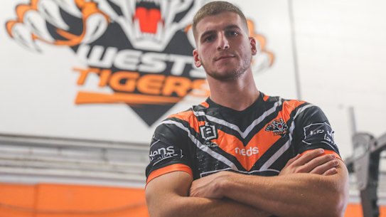 How Robbie Farah helped deliver Adam Doueihi to the Wests Tigers.
