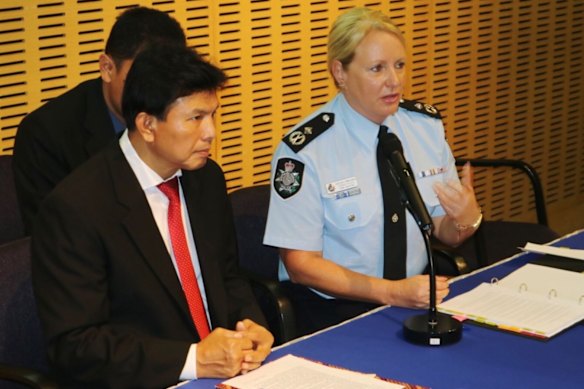 Platz with Indonesian police counterpart Dr Ari Sukmanto in Jakarta in 2018, during her time with the federal police.