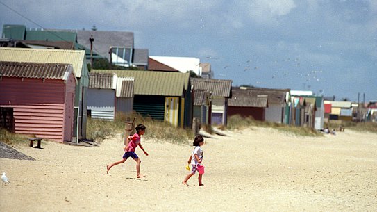 Similar to Brighton’s beach boxes, Edithvale is famous for its boat sheds.