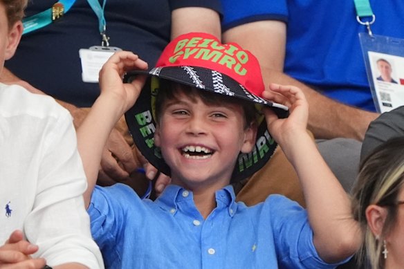 Prince Louis and his new hat at the velodrome.