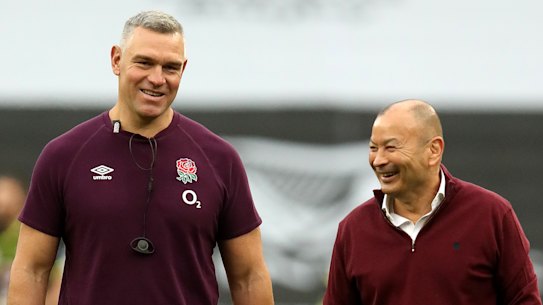 Jason Ryles and Eddie Jones talking in 2020 ahead of an England Test.