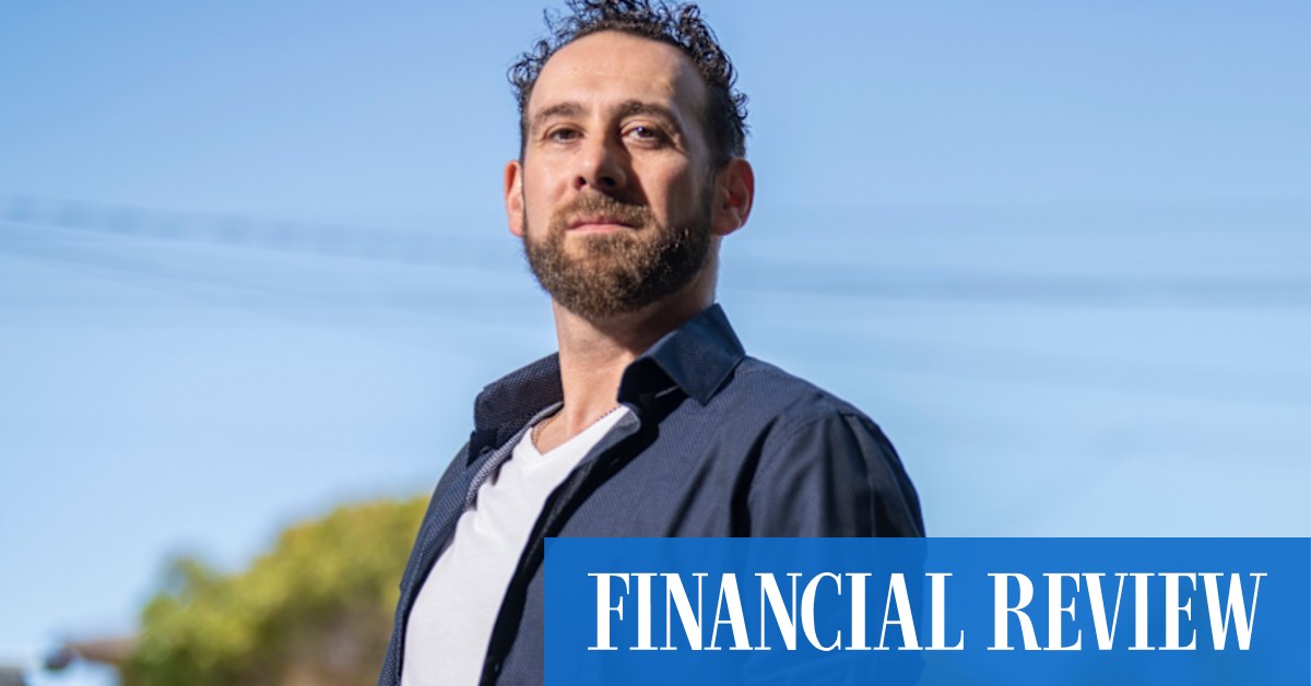 afr.com - Paul Smith - 'Shocked at how easy it is:' Snapchat failing to stop teen users