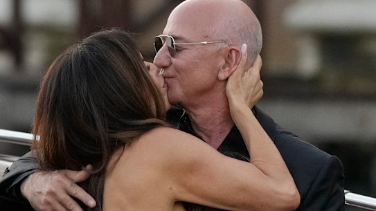 Once Jeff Bezos returns from his honeymoon with Lauren Sánchez, he will return to his other love: Blue Origin.