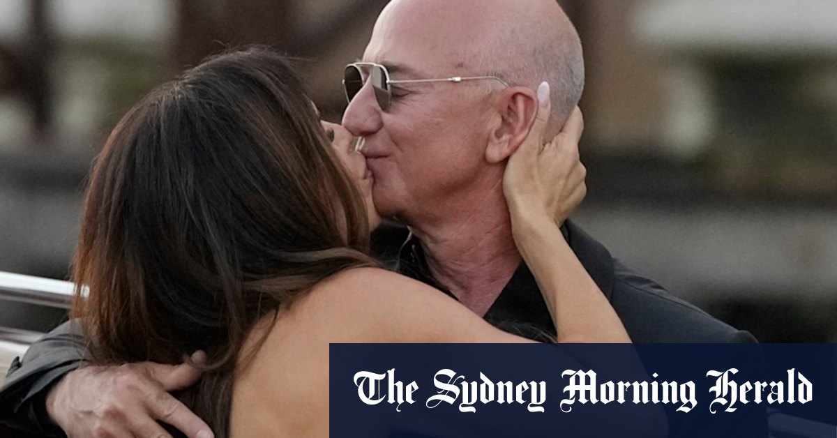 Jeff Bezos: A Life Guided by Regret Minimization