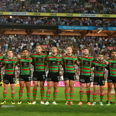 The Rabbitohs were kept waiting out on the field for the Bulldogs to come out of the sheds in the 2014 NRL grand final.