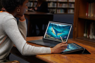 iPad는 Mac 랩톱 및 컴퓨터의 두 번째 화면 (및 터치 패드)이 될 수 있습니다.