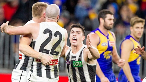 Collingwood in a one-point thriller against premiers West Coast.