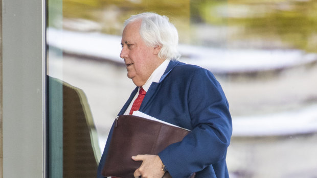 Clive Palmer has been given a dressing-down by the judge at the trial into the collapse of Queensland Nickel after he missed most of the first two days. 