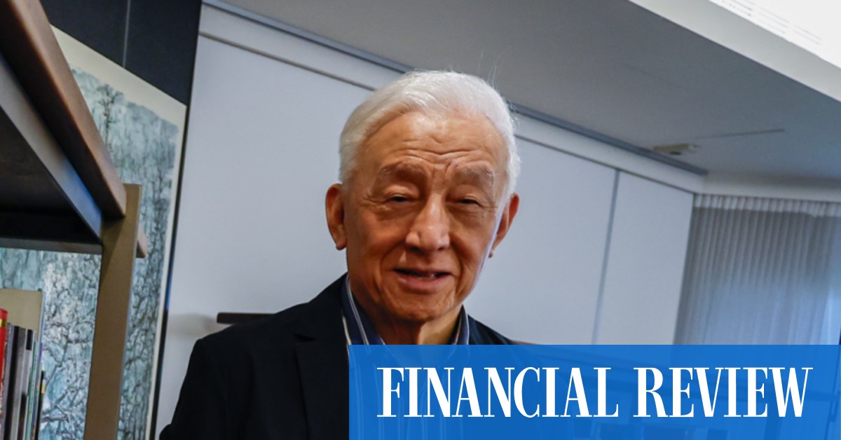 Milyarder United Microelectronics Corporation'ın kurucusu Robert Tsao, Tayvan'ı Çin ile olası bir savaşa hazırlanmaya çağırıyor