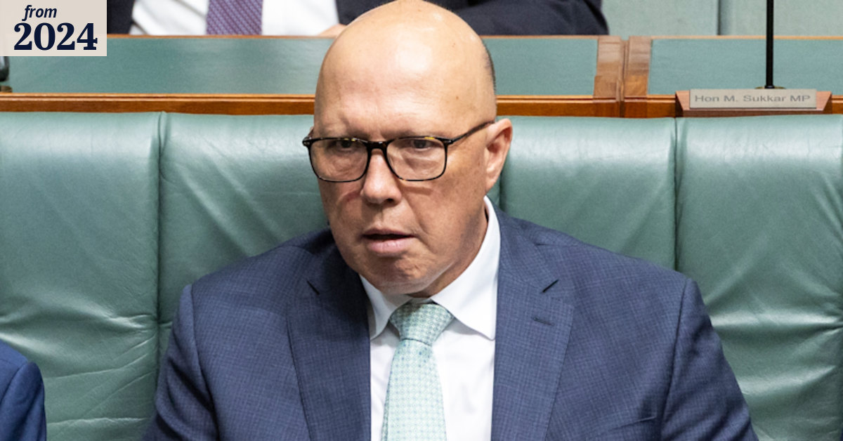 Home Affairs: Peter Dutton ignored warnings as offshore processing show 'rolls on'