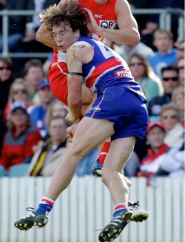 Western Bulldogs premiership player Liam Picken is the latest AFL or AFLW player to take legal action over concussion.