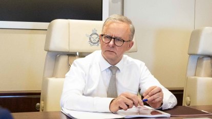 British PM floats expanding AUKUS beyond defence in phone call with Albanese