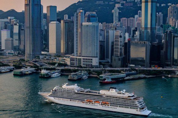 Viking Yi Dun, formerly Viking Sun, cruising into Victoria Harbour, Hong Kong.