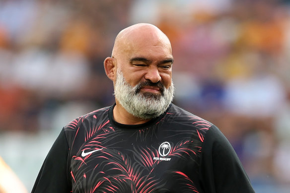 Simon Raiwalui coaching Fiji at the Rugby World Cup.