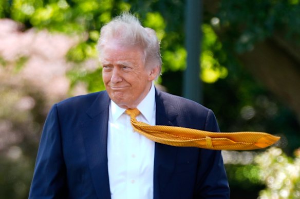 Martedì il presidente degli Stati Uniti Donald Trump lascerà la Casa Bianca per recarsi a Pechino.