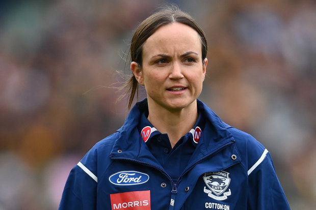 Daisy Pearce moved to Melbourne as a kid to be closer to her mum - and to footy.