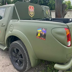 A retrofitted 4x4 ready for the front line complete with an “Aussies For Ukraine” sticker.