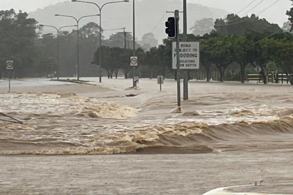 Somerset and Mudgeeraba regions have flooded. 