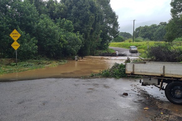 Flooding at Kin Kin. 