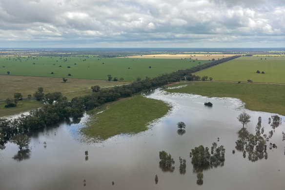 Flooding at Claremont and Lucerne Valley (south-west of Nyngan NSW). 