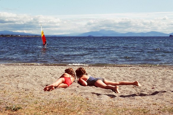 Talllyan and his sister on the holiday on the Kapiti Coast in the 1980s.