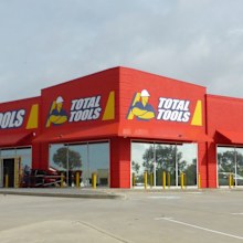 Tool's gold: PE rush into tradie tools retailer
