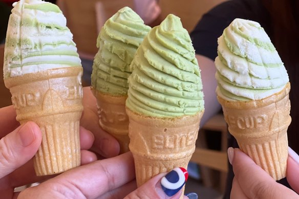 The sole dessert option is tiny pre-packaged soft serves that arrive freezer-cold and with soggy cones, but they’re also only $2.50. 