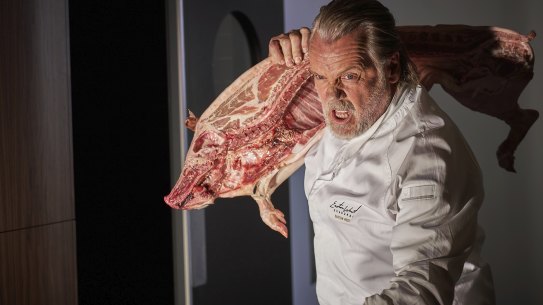 Erik Thomson plays angry chef Easton West in the new ABC drama Aftertaste.