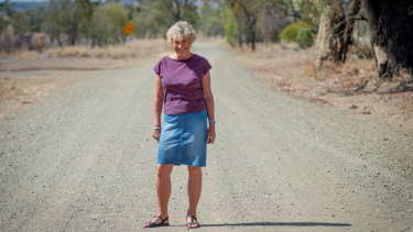 glimpse intriguing ewart biloela