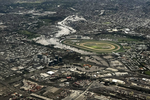 The Flemington Racecourse flood wall kept the track in perfect condition while Maribyrnong homes flooded.